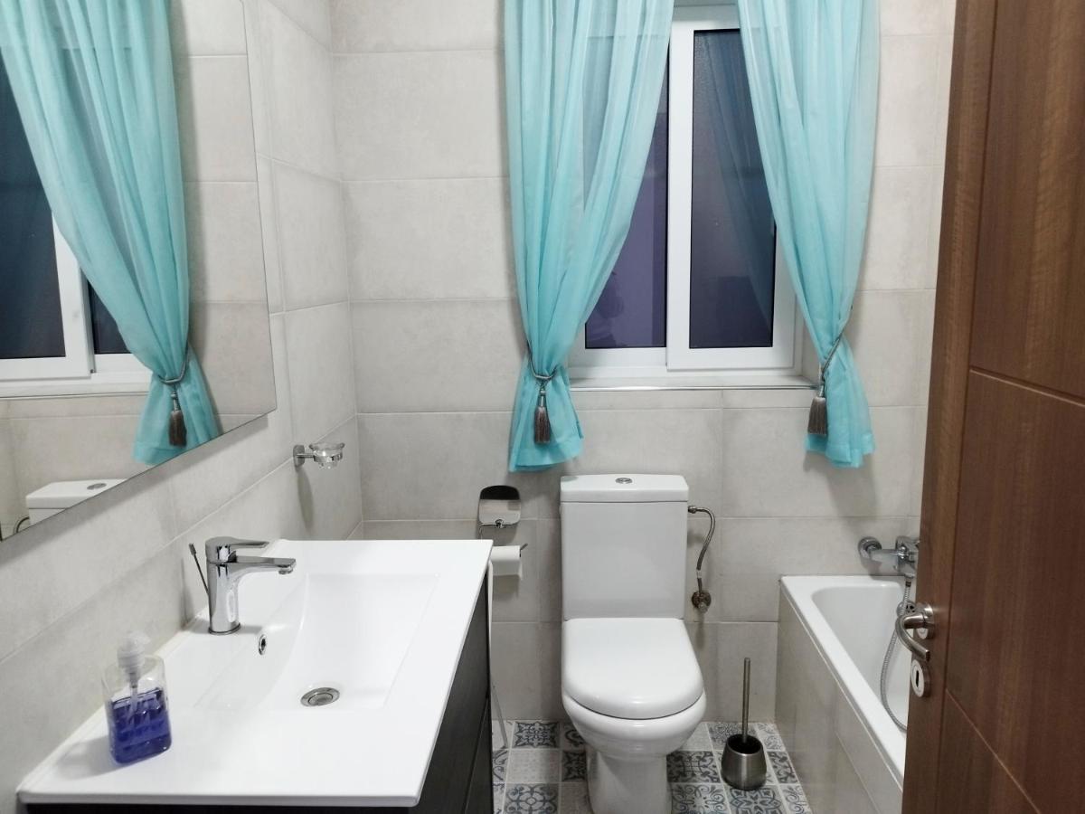 Large And Modern Apartment In The Centre Of Malta Mosta Exterior foto